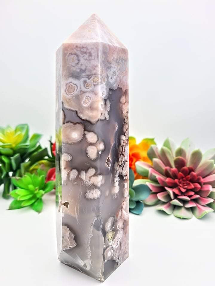 Druzy Flower Agate Tower